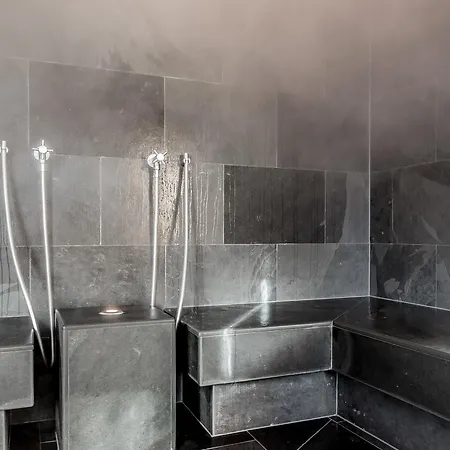 Berge Lifestyle-hotel 4* Ζόλντεν