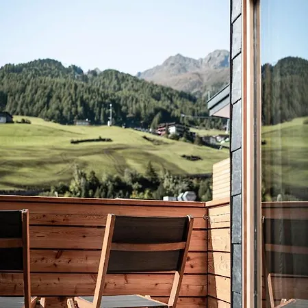 Hotel Berge Lifestyle-hotel 4*